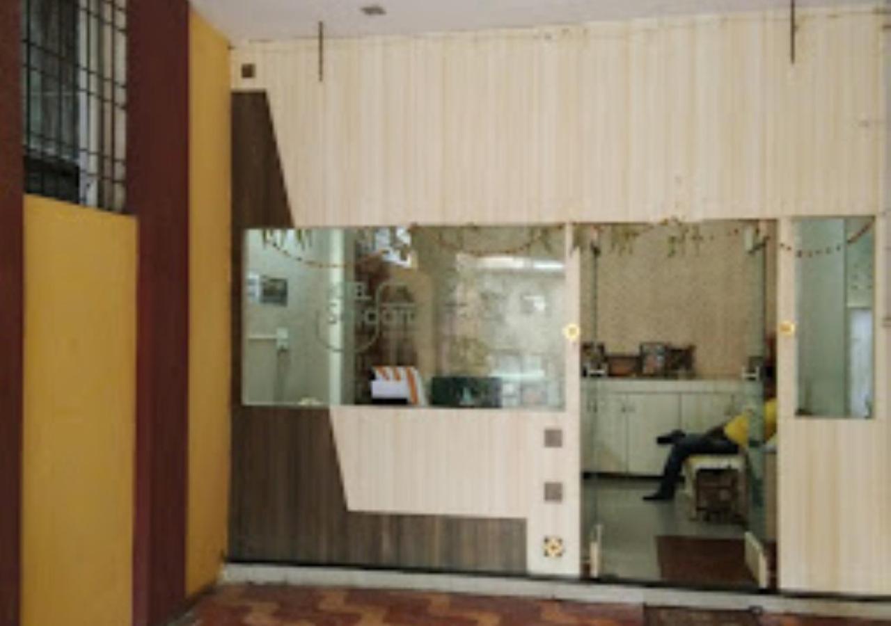 Hotel Mayur Restaurant Chandrapur Esterno foto