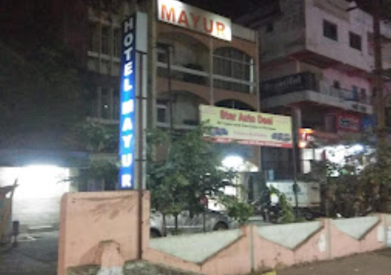 Hotel Mayur Restaurant Chandrapur Esterno foto